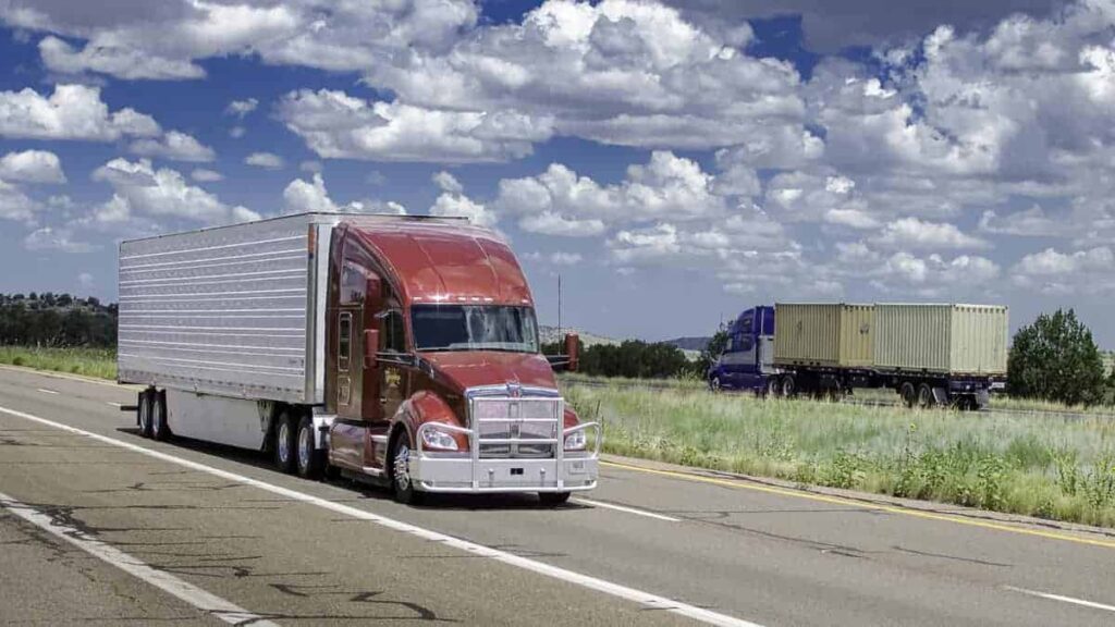 How to Cut Costs and Improve Shipping with Less-Than-Truckload Transportation